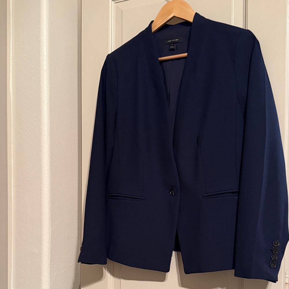 Ann Taylor Deep Navy Notchless Single-Button Blazer